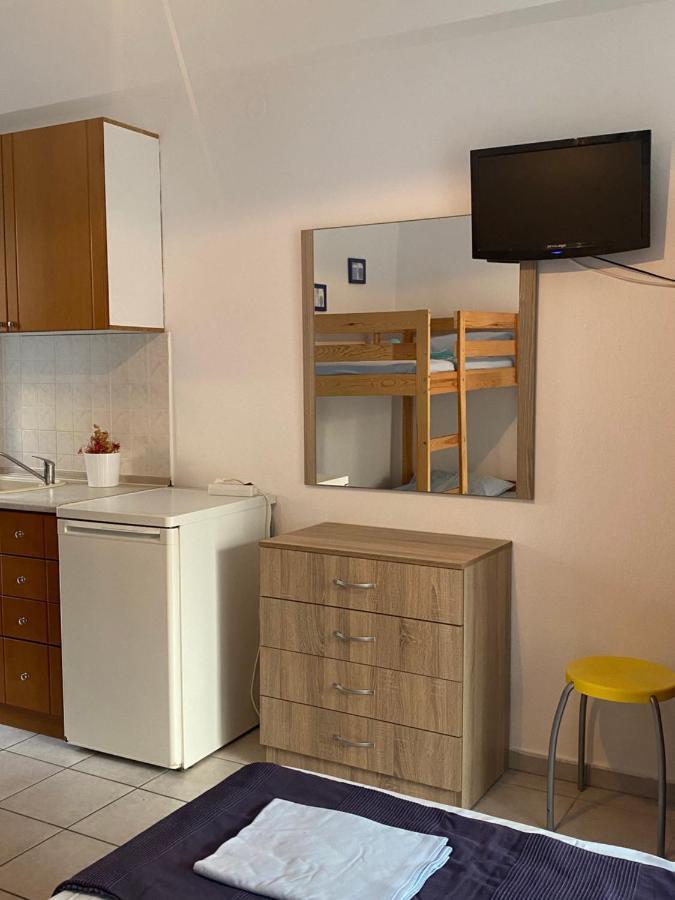 Jenny'S Holiday Villas Полихроно Экстерьер фото